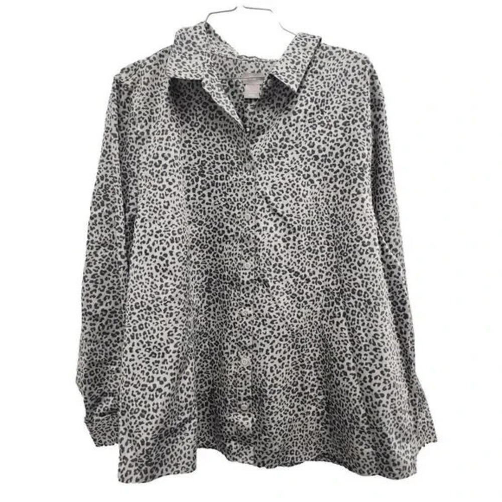 Chicos Womens Shirt Size 20/22 Black Gray Animal Print Long Sleeve Button Front